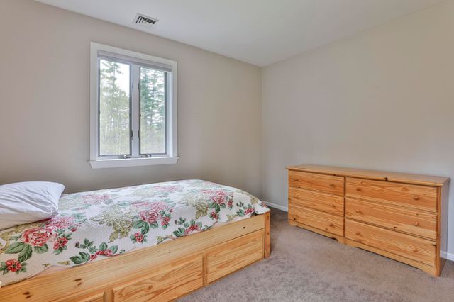94 Breakneck Road, Newport, NH 03773