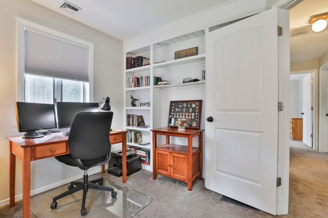 94 Breakneck Road, Newport, NH 03773