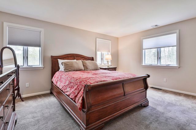 94 Breakneck Road, Newport, NH 03773