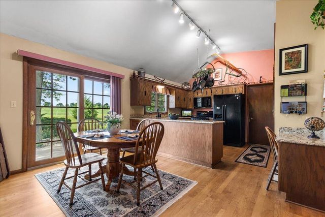 6043 State Highway 144, West Bend, WI 53095