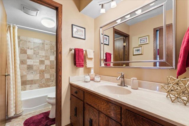 6043 State Highway 144, West Bend, WI 53095