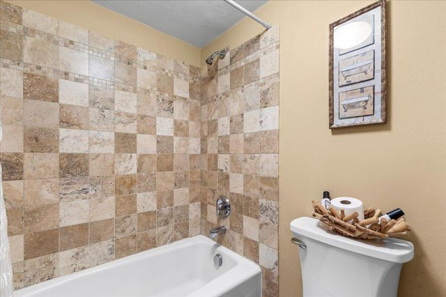 6043 State Highway 144, West Bend, WI 53095
