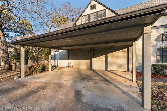 38 Courtland Street, Fort Smith, AR 72901