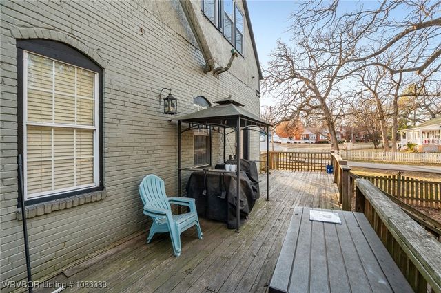 38 Courtland Street, Fort Smith, AR 72901