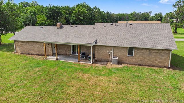 17074 E 107th Street N, Owasso, OK 74055