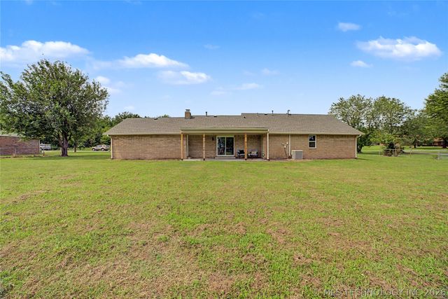 17074 E 107th Street N, Owasso, OK 74055