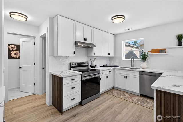1708 201st Street Ct E, Spanaway, WA 98387