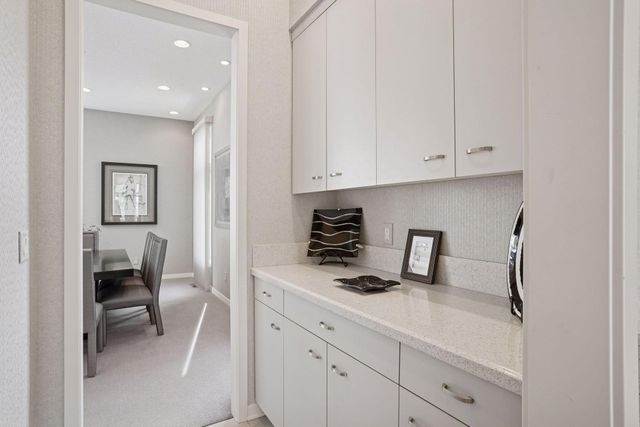 160 Stonebridge Road, Lilydale, MN 55118