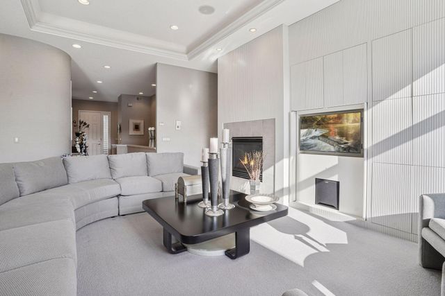 160 Stonebridge Road, Lilydale, MN 55118