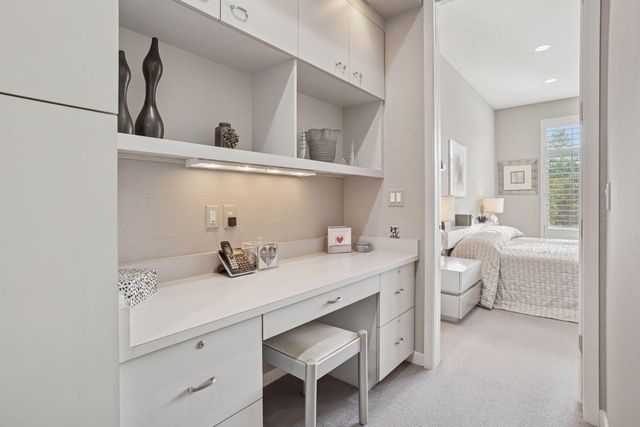 160 Stonebridge Road, Lilydale, MN 55118