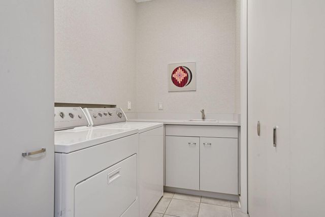 160 Stonebridge Road, Lilydale, MN 55118