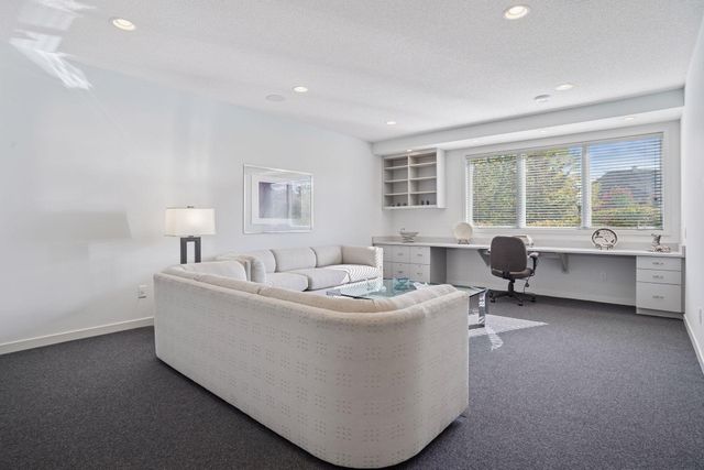 160 Stonebridge Road, Lilydale, MN 55118