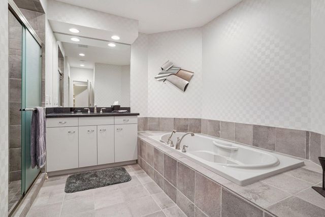 160 Stonebridge Road, Lilydale, MN 55118