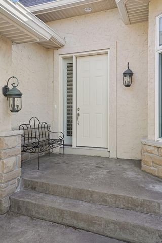 160 Stonebridge Road, Lilydale, MN 55118