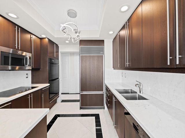 411 N New River Drive 3402, Fort Lauderdale, FL 33301