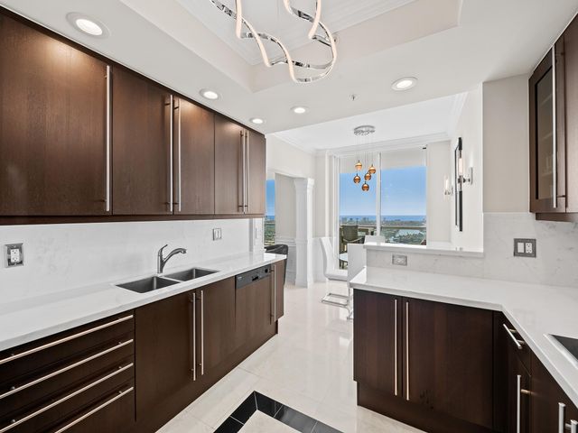 411 N New River Drive 3402, Fort Lauderdale, FL 33301