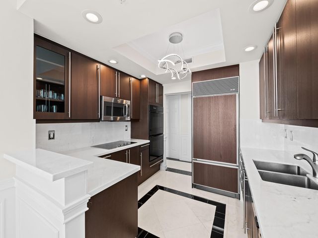 411 N New River Drive 3402, Fort Lauderdale, FL 33301