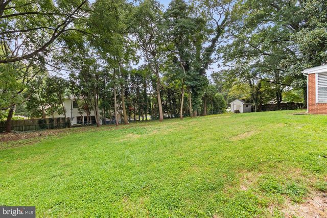 2530 VETERANS DR, Wilmington, DE 19810