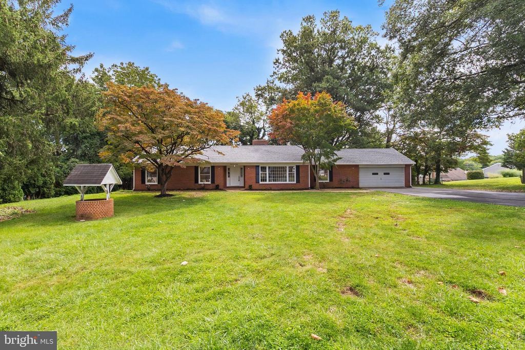 2530 VETERANS DR, WILMINGTON, DE 19810 — photo 3