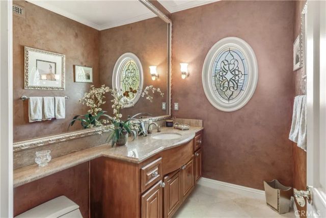 48 Santa Cruz, Rolling Hills Estates, CA 90274