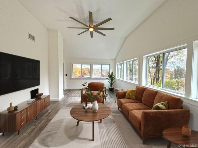 125 Main Street, Lake Katrine, NY 12449