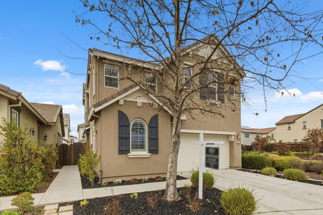 1703 Solano Court, Lathrop, CA 95330