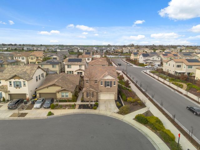 1703 Solano Court, Lathrop, CA 95330