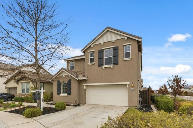 1703 Solano Court, Lathrop, CA 95330