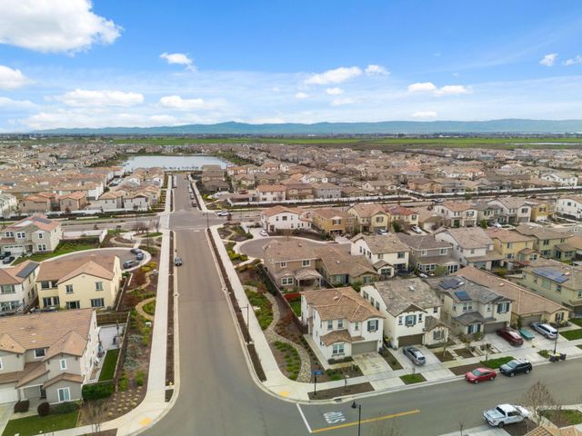 1703 Solano Court, Lathrop, CA 95330