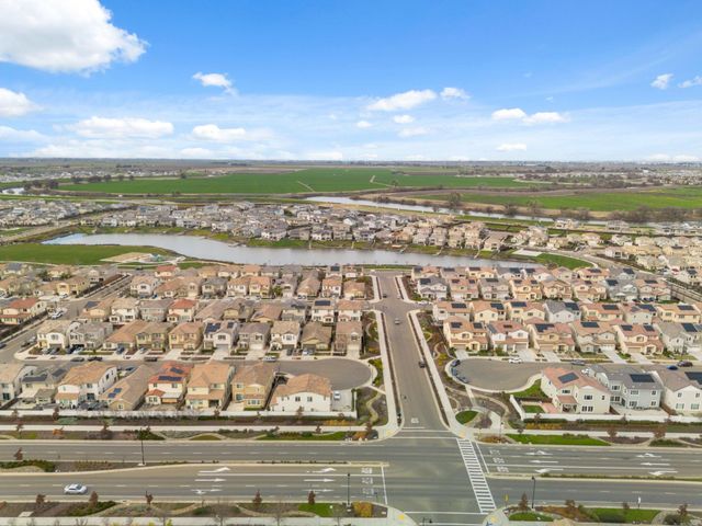 1703 Solano Court, Lathrop, CA 95330