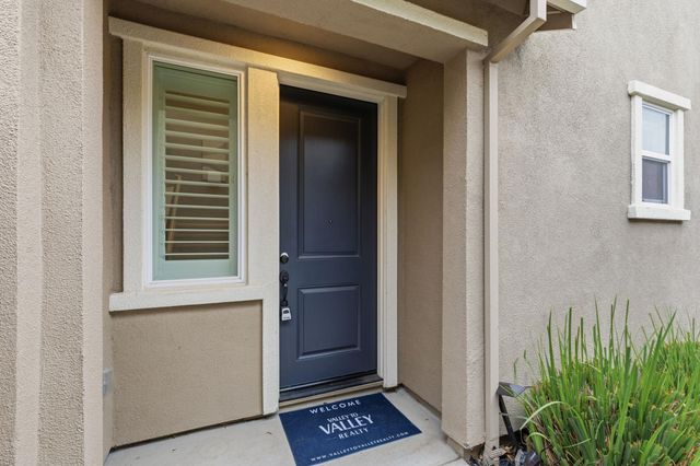 1703 Solano Court, Lathrop, CA 95330