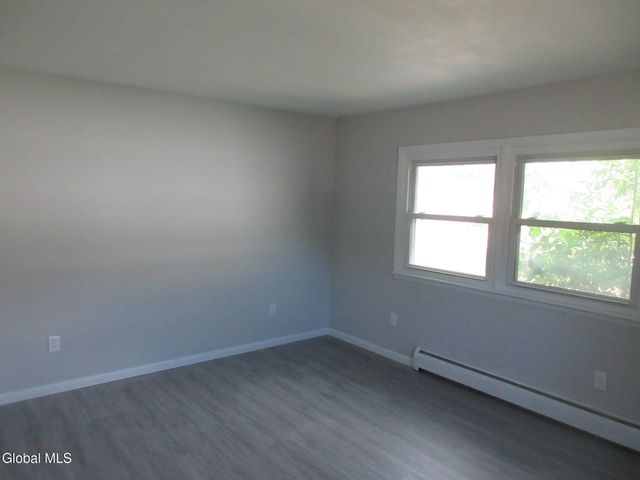 11 Ferry Street, Schuylerville, NY 12871