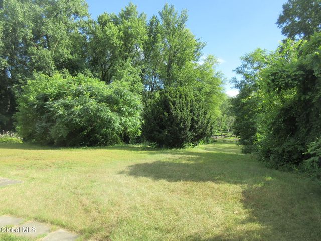 11 Ferry Street, Schuylerville, NY 12871