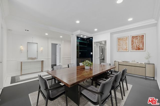 1100 Alta Loma Road 1502, West Hollywood, CA 90069