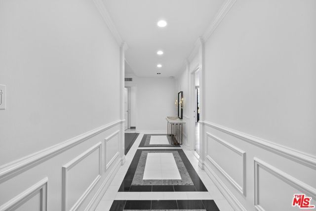 1100 Alta Loma Road 1502, West Hollywood, CA 90069