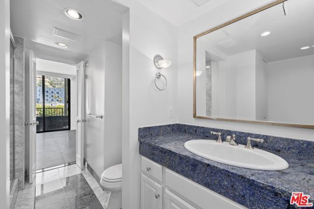 1100 Alta Loma Road 1502, West Hollywood, CA 90069