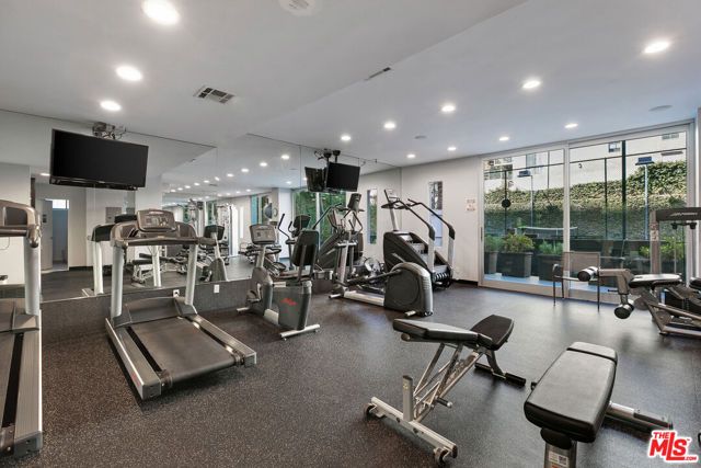 1100 Alta Loma Road 1502, West Hollywood, CA 90069