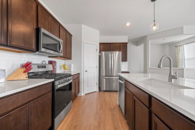 3001 Semple Way, Mundelein, IL 60060