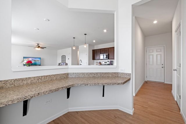 3001 Semple Way, Mundelein, IL 60060