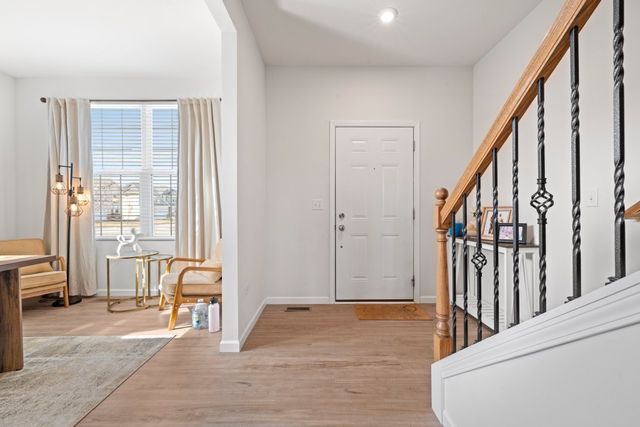 3001 Semple Way, Mundelein, IL 60060