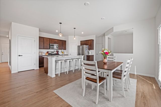 3001 Semple Way, Mundelein, IL 60060