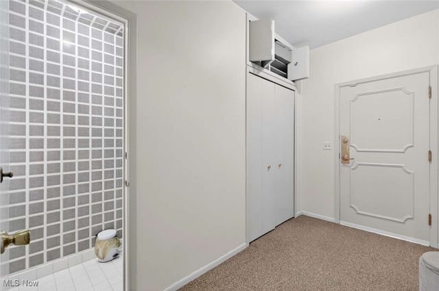 2112 Acacia Park Drive 619, Lyndhurst, OH 44124