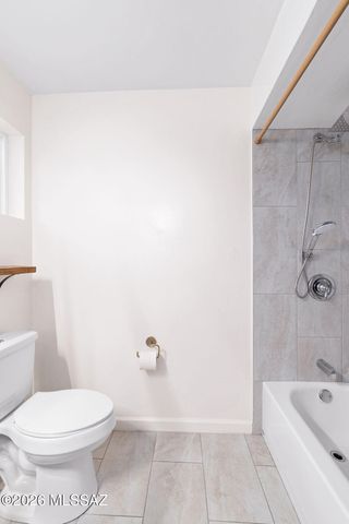 220 S Clausen Circle, Tucson, AZ 85745