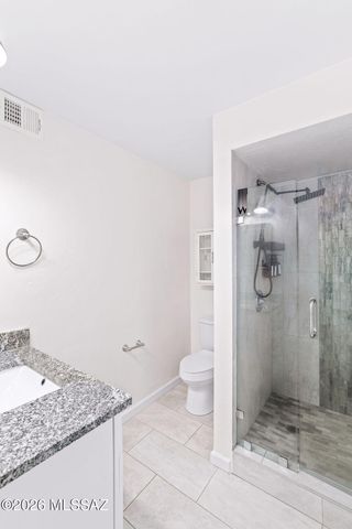 220 S Clausen Circle, Tucson, AZ 85745