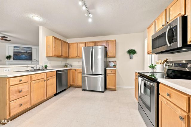 6001 Crayford Drive, Raleigh, NC 27604