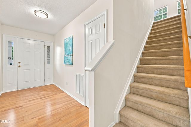 6001 Crayford Drive, Raleigh, NC 27604