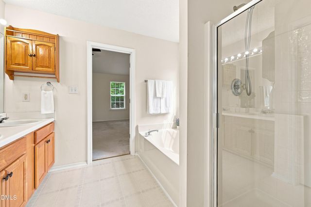 6001 Crayford Drive, Raleigh, NC 27604