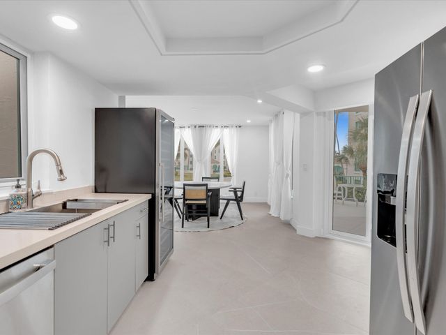 120 SE 5th Avenue 225, Boca Raton, FL 33432