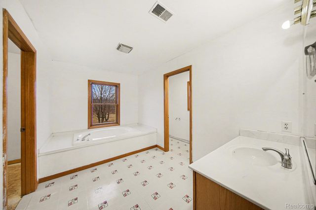 23780 Carleton West Road, Sumpter Township, MI 48111