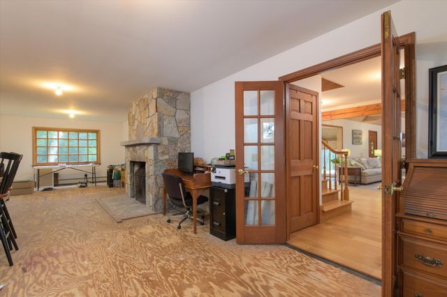 15 Skyline Drive, Vernon, VT 05354